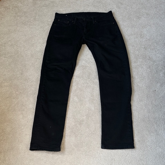 Levi's Men's Dark Black Straight Jeans - Picture 3 of 10